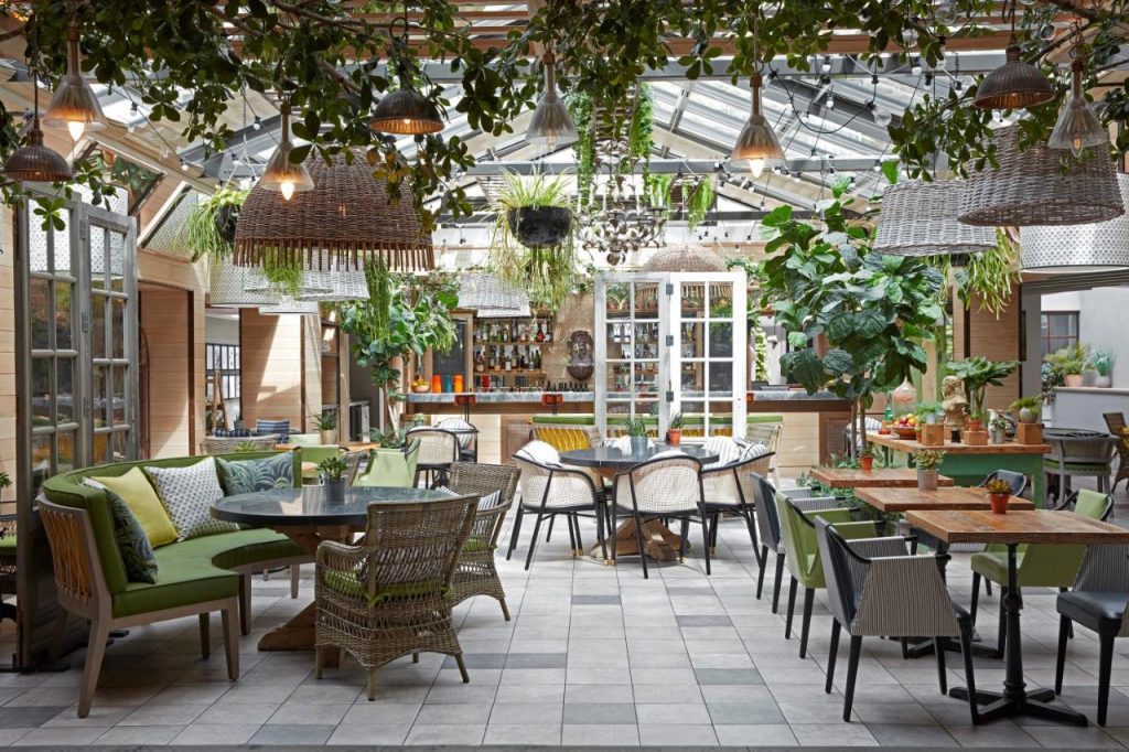 cafe_in_hotel